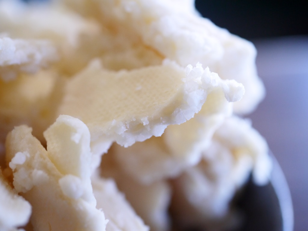 酒粕の保存方法や賞味期限は 黄色やピンク色でも心配ない 暮らしにいいこと 酒粕の保存方法や賞味期限は 黄色やピンク色でも心配ない 暮らしにいいこと